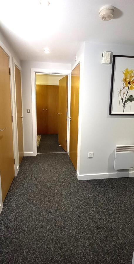 Gorgeous Modernised City Centre Apartment Coventry Exterior photo